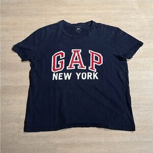 Gap Shirt Large
